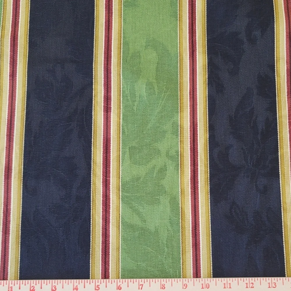 Set of 2 custom Euroshams w/ pillow forms (2) green and black Waverly stripe EUC